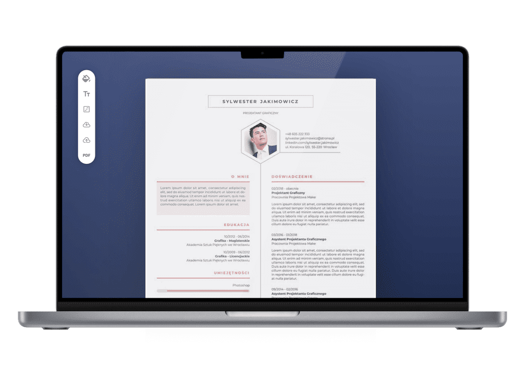 Laptop z otwartym kreatorem CV